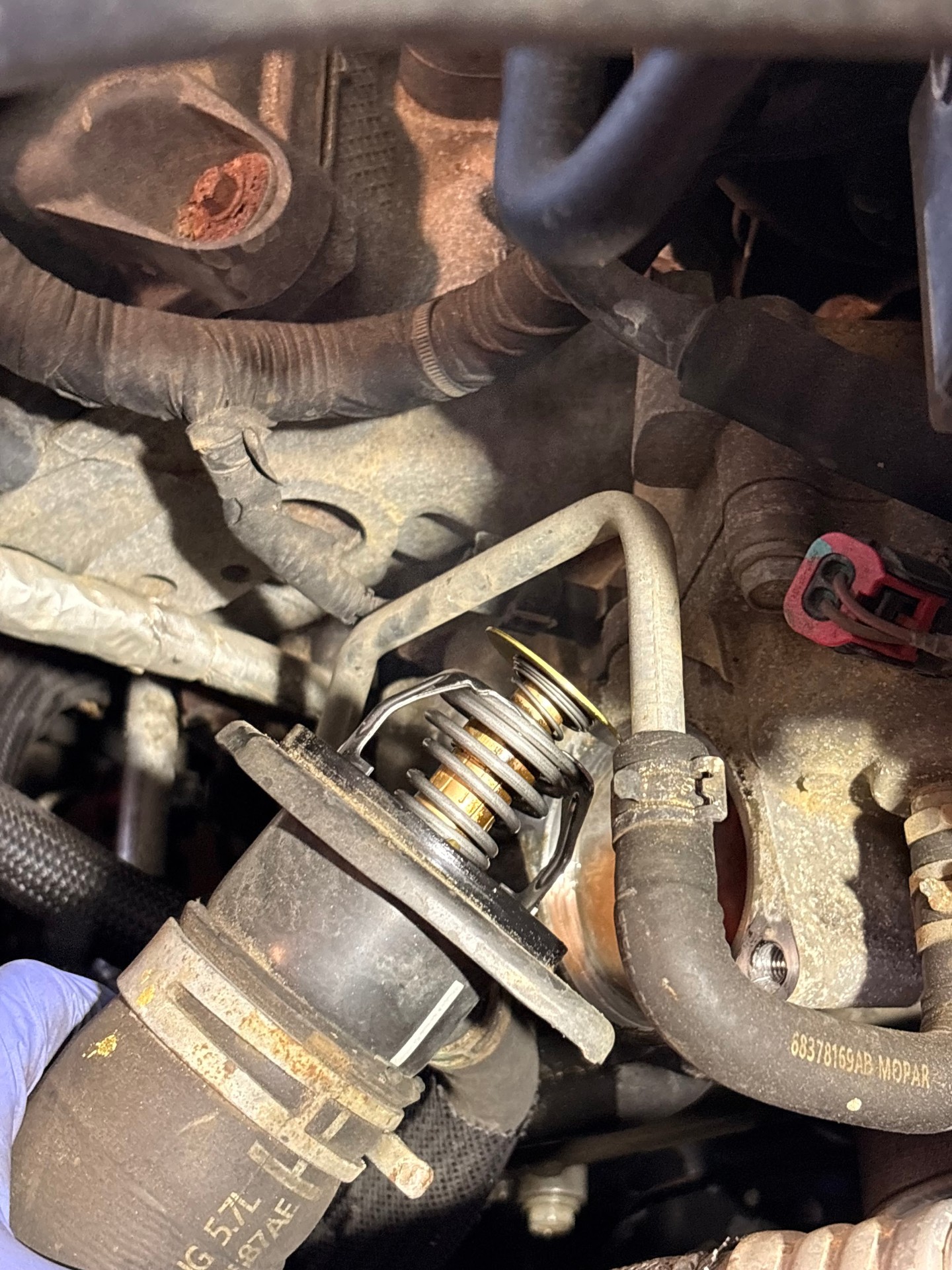 Thermostat replacement on a 5.7L
